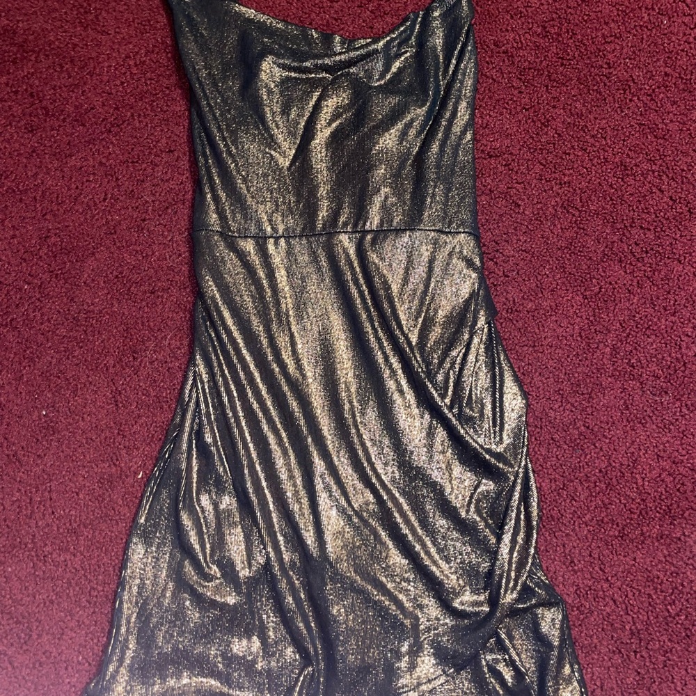 Elegant Black and Gold Women's Dress